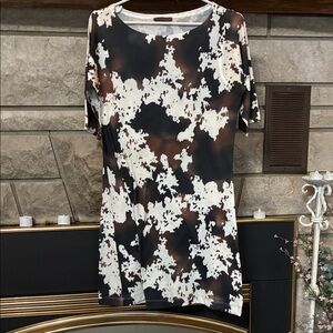 Nally & Millie Black and White Abstract Mini Dress